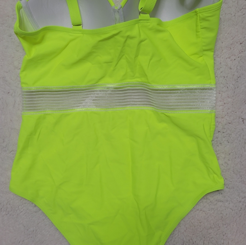 Bathing suit